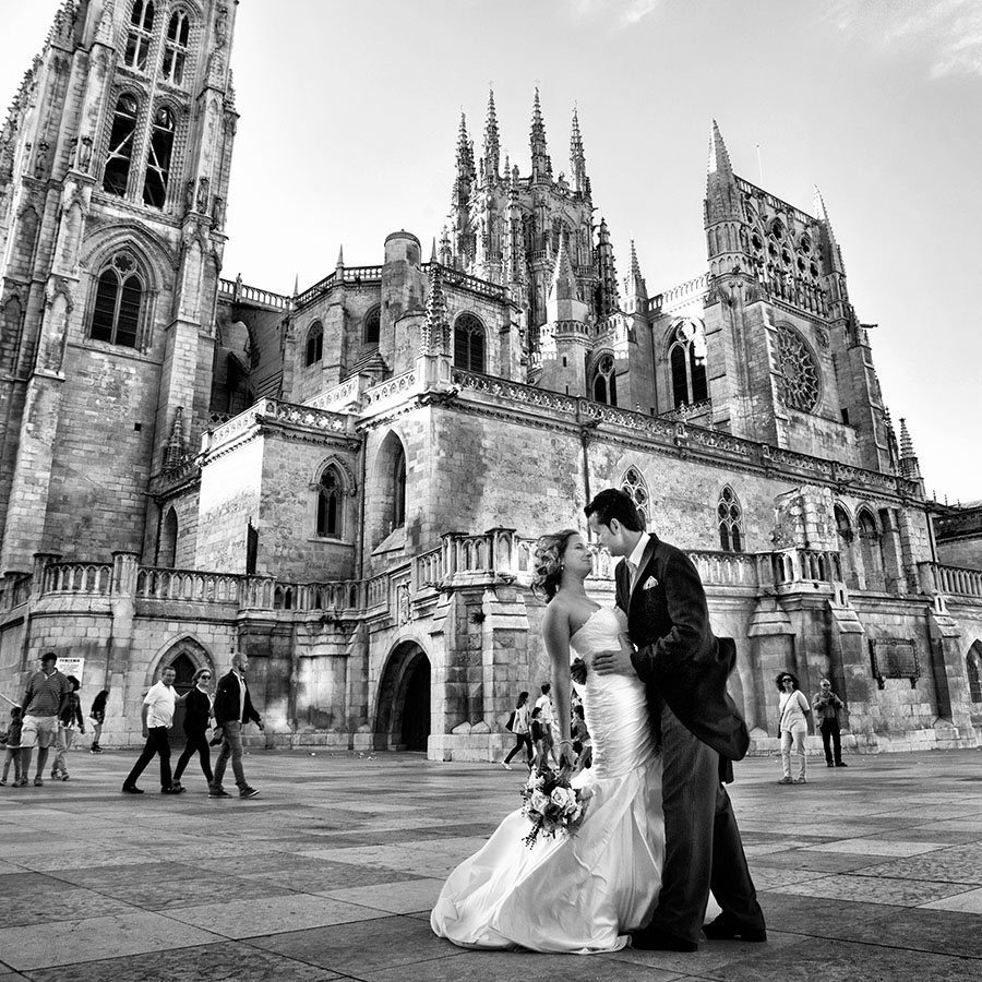 foto boda catedral de Burgos
